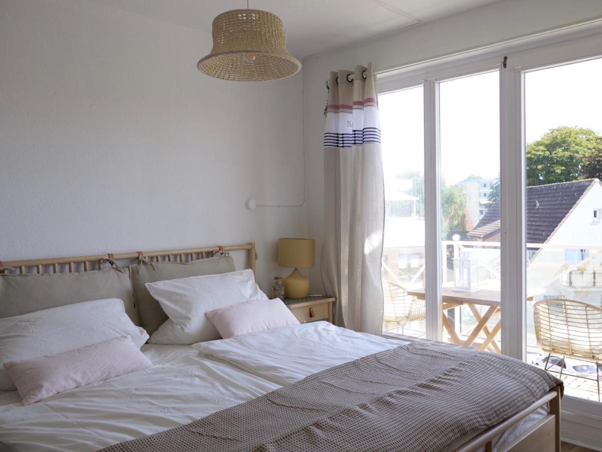 Oceanblue Appartements - Laboe Exterior photo
